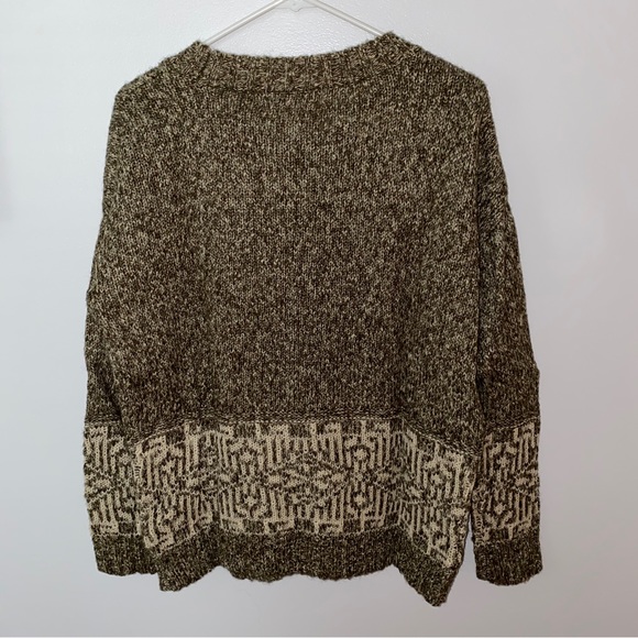 Urban Outfitters Ecote Olive and White Knit Sweater with pockets size small - Picture 3 of 5